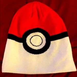 Nintendo Pokémon Pokeball Vintage Men’s OS Knit Cap Sold Exclusively @ Hot Topic